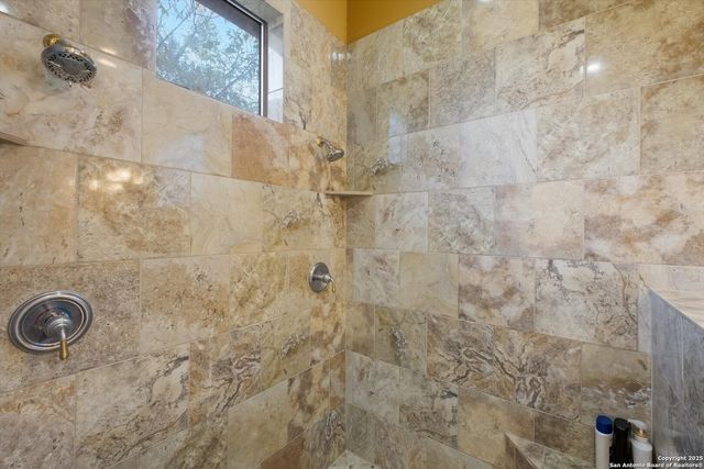 702 Bluff Breeze, San Antonio, TX 78216