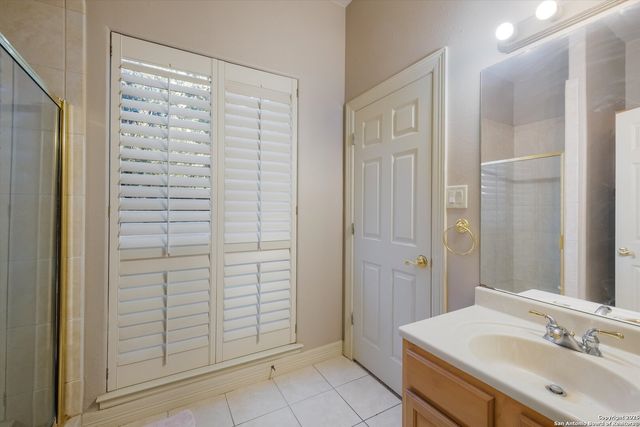 702 Bluff Breeze, San Antonio, TX 78216