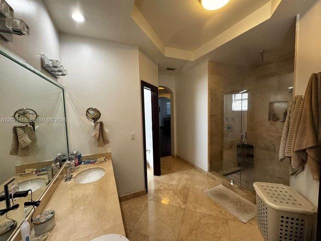 11530 NW 82nd Terrace, Doral, FL 33178