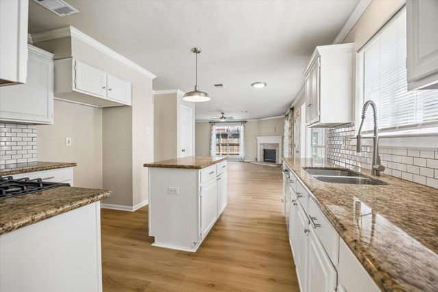 9806 Gold Cup Way, Houston, TX 77065