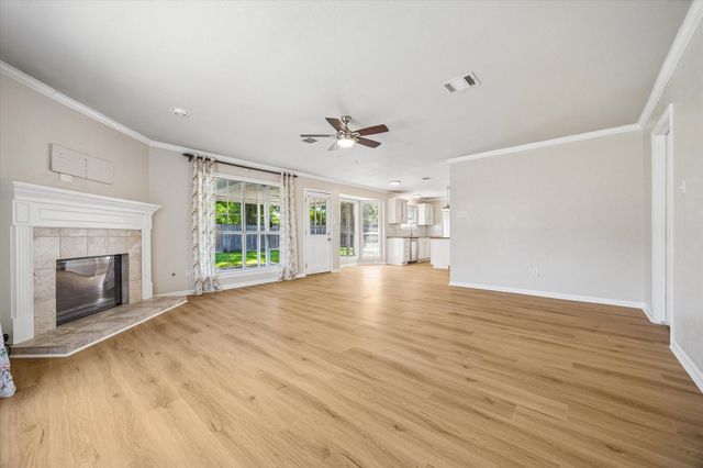 9806 Gold Cup Way, Houston, TX 77065