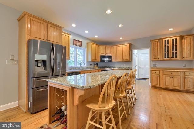 1140 SARAZEN WAY, York, PA 17404