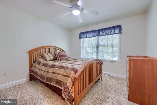 1140 SARAZEN WAY, York, PA 17404
