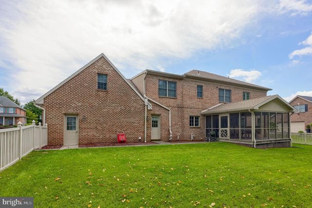 1140 SARAZEN WAY, York, PA 17404