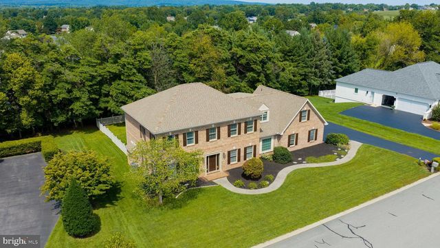 1140 SARAZEN WAY, York, PA 17404