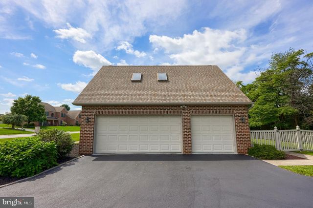 1140 SARAZEN WAY, York, PA 17404