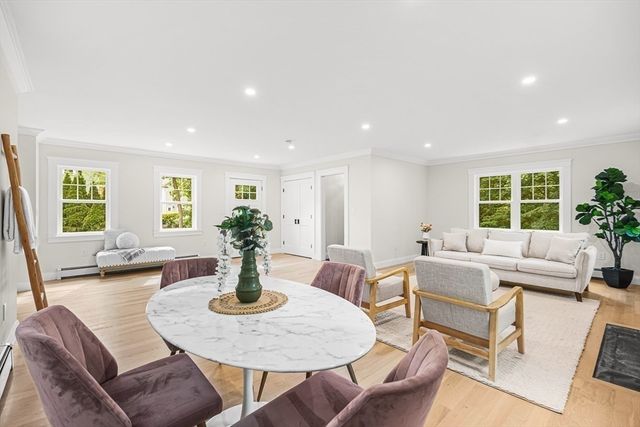 9 Brookside Place, Winchester, MA 01890