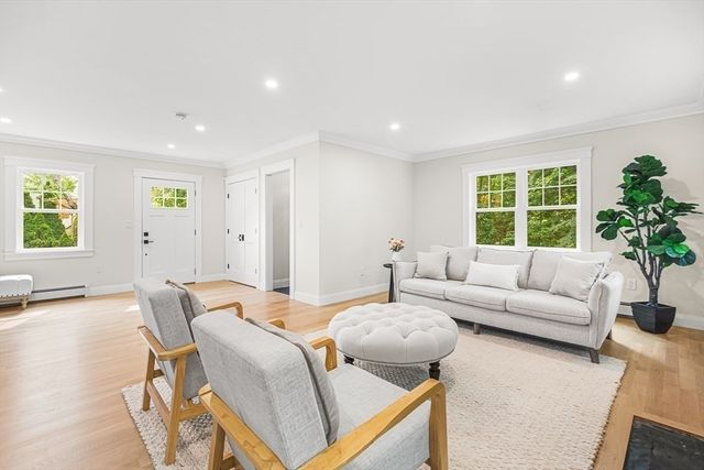 9 Brookside Place, Winchester, MA 01890
