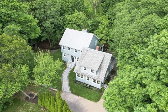9 Brookside Place, Winchester, MA 01890