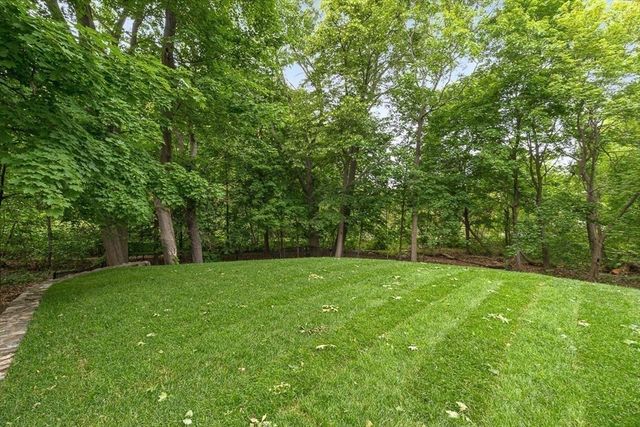9 Brookside Place, Winchester, MA 01890