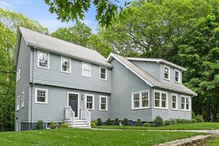 9 Brookside Place, Winchester, MA 01890