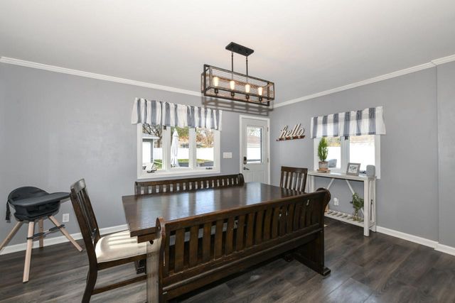 2957 S 103rd STREET, West Allis, WI 53227