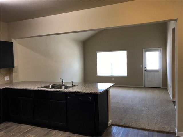 3201 Ortman DR, Pflugerville, TX 78660