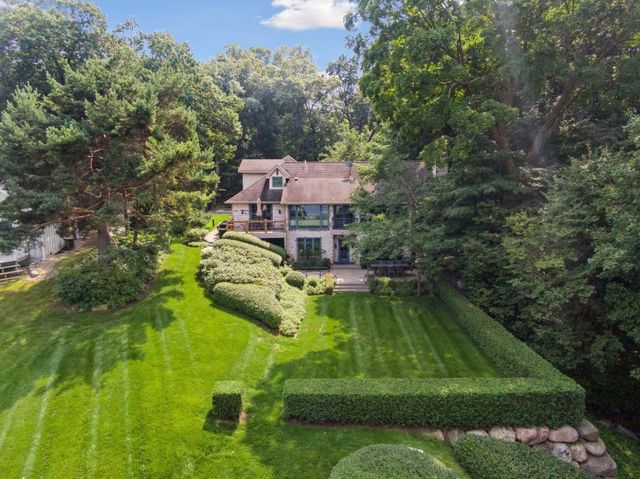 4115 Lotus Drive, Minnetrista, MN 55331