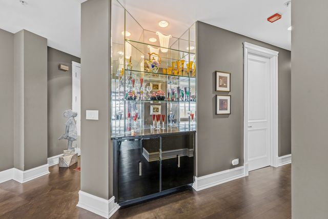 3535 Patten Road 4C, Highland Park, IL 60035