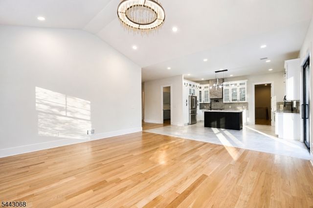 1684 Frank St, Edison Twp., NJ 08820