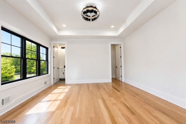 1684 Frank St, Edison Twp., NJ 08820