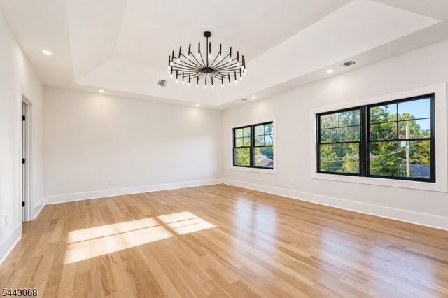 1684 Frank St, Edison Twp., NJ 08820