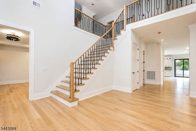 1684 Frank St, Edison Twp., NJ 08820