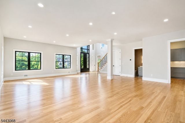 1684 Frank St, Edison Twp., NJ 08820
