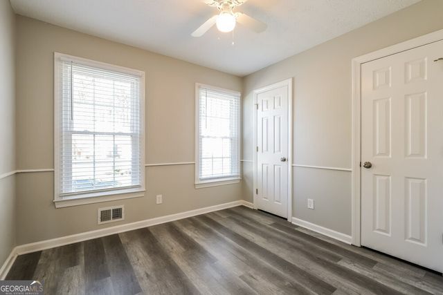 1070 Hunters Creek Court, Lawrenceville, GA 30043