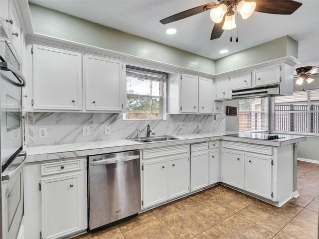 15703 Crestbrook Drive, Houston, TX 77059