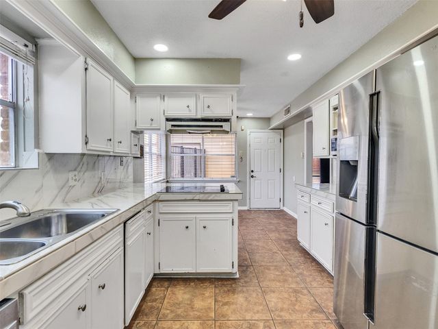 15703 Crestbrook Drive, Houston, TX 77059