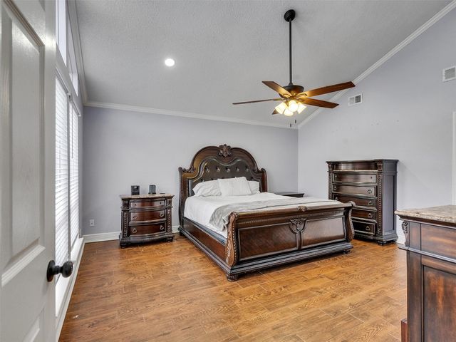 15703 Crestbrook Drive, Houston, TX 77059