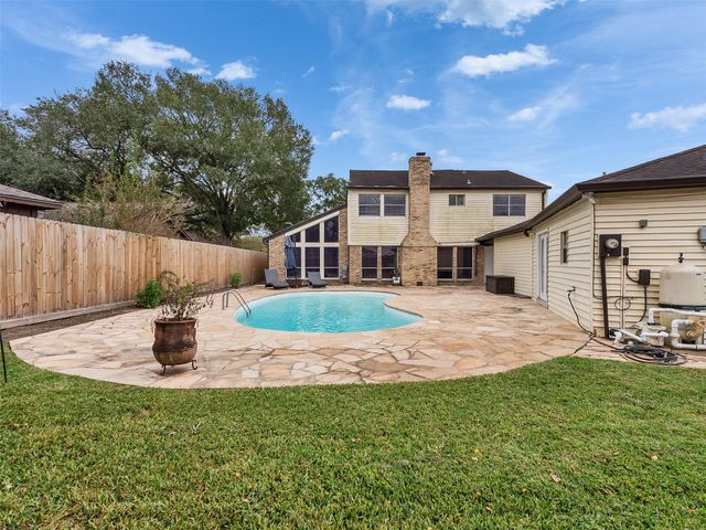 15703 Crestbrook Drive, Houston, TX 77059