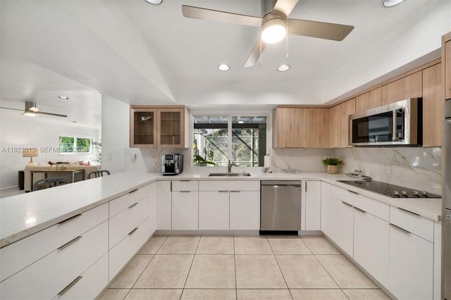 13502 SW 57th Ct, Pinecrest, FL 33156