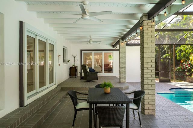 13502 SW 57th Ct, Pinecrest, FL 33156