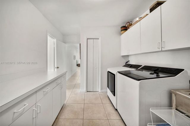 13502 SW 57th Ct, Pinecrest, FL 33156