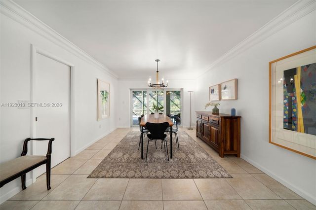 13502 SW 57th Ct, Pinecrest, FL 33156