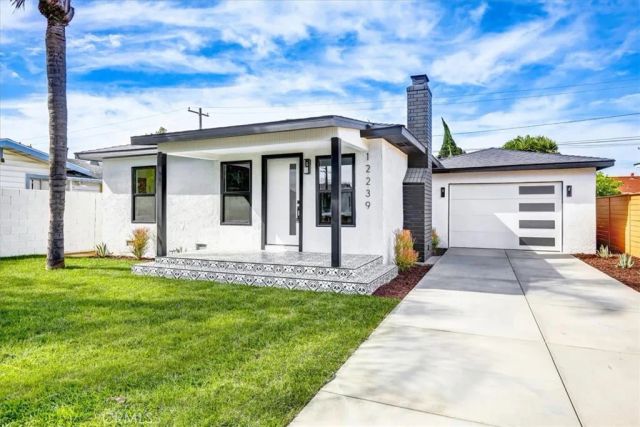 12239 Brittain, Hawaiian Gardens, CA 90716