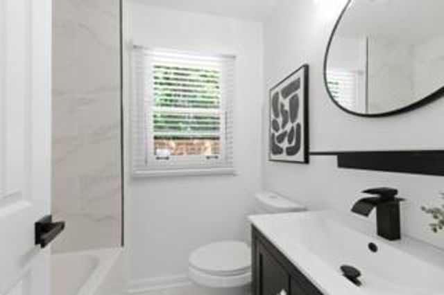 2541 Santa Barbara Drive NW, Atlanta, GA 30318
