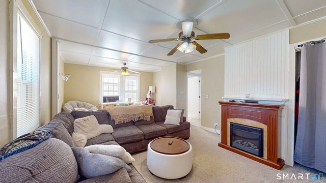 10-12 South A Street, Norwich, CT 06380
