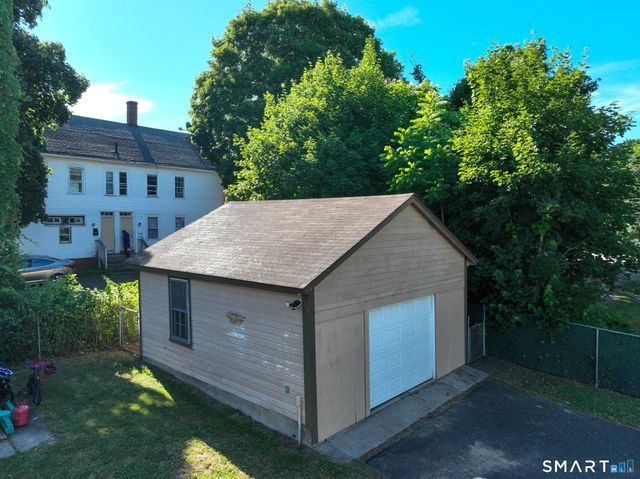 10-12 South A Street, Norwich, CT 06380