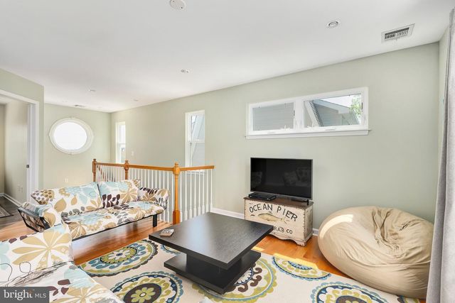 188 MORRIS BLVD, Manahawkin, NJ 08050