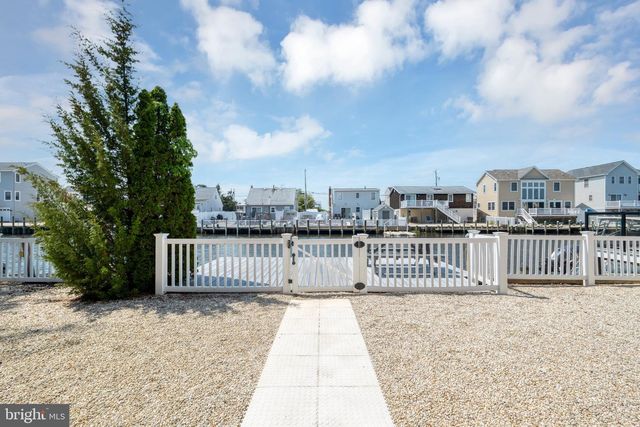 188 MORRIS BLVD, Manahawkin, NJ 08050