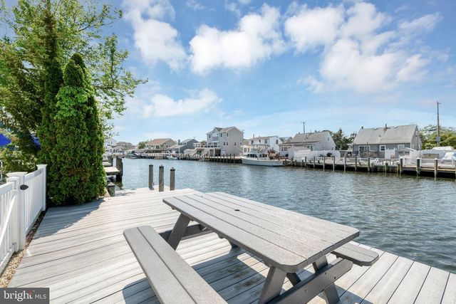 188 MORRIS BLVD, Manahawkin, NJ 08050