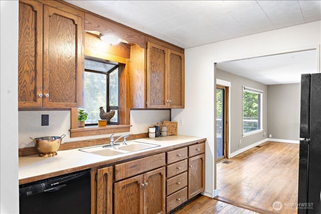 3817 Shelby, Lynnwood, WA 98087