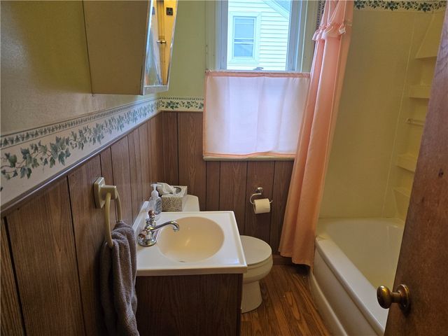 206 Haddon Road, Greece, NY 14626