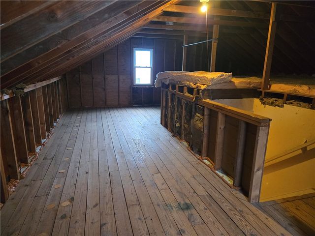 206 Haddon Road, Greece, NY 14626