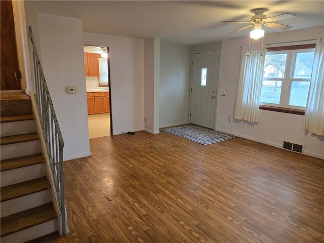 206 Haddon Road, Greece, NY 14626