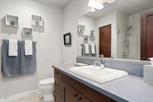 705 S Azusa Avenue G, Azusa, CA 91702