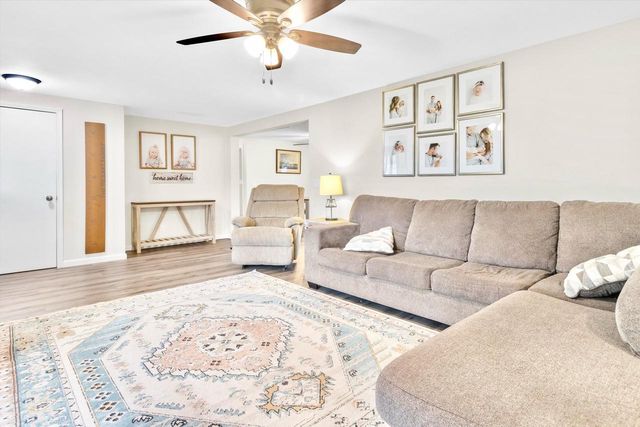 W1179 Stein Way, Ashippun, WI 53066