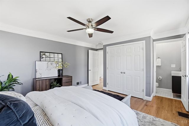 1 Hilltop Lane, Cincinnati, OH 45208