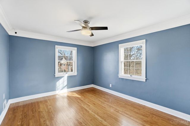 1 Hilltop Lane, Cincinnati, OH 45208