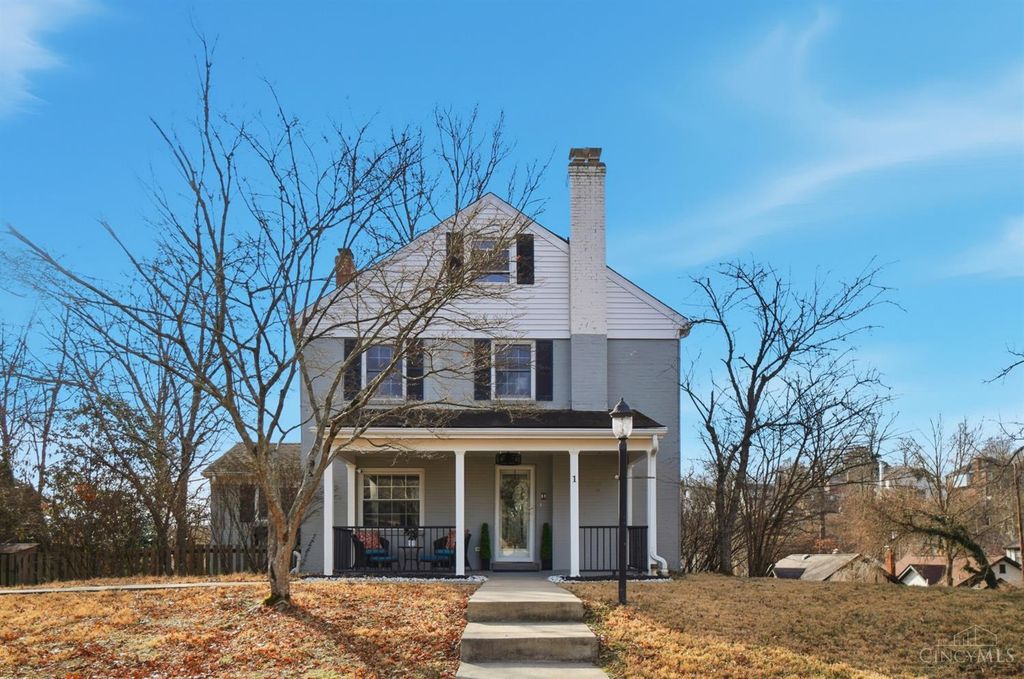 1 Hilltop Lane, Cincinnati, OH 45208