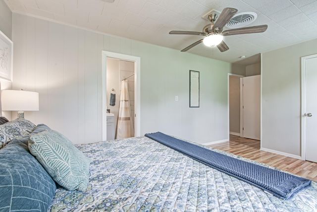 2508 W Elvinta Street, Baytown, TX 77520